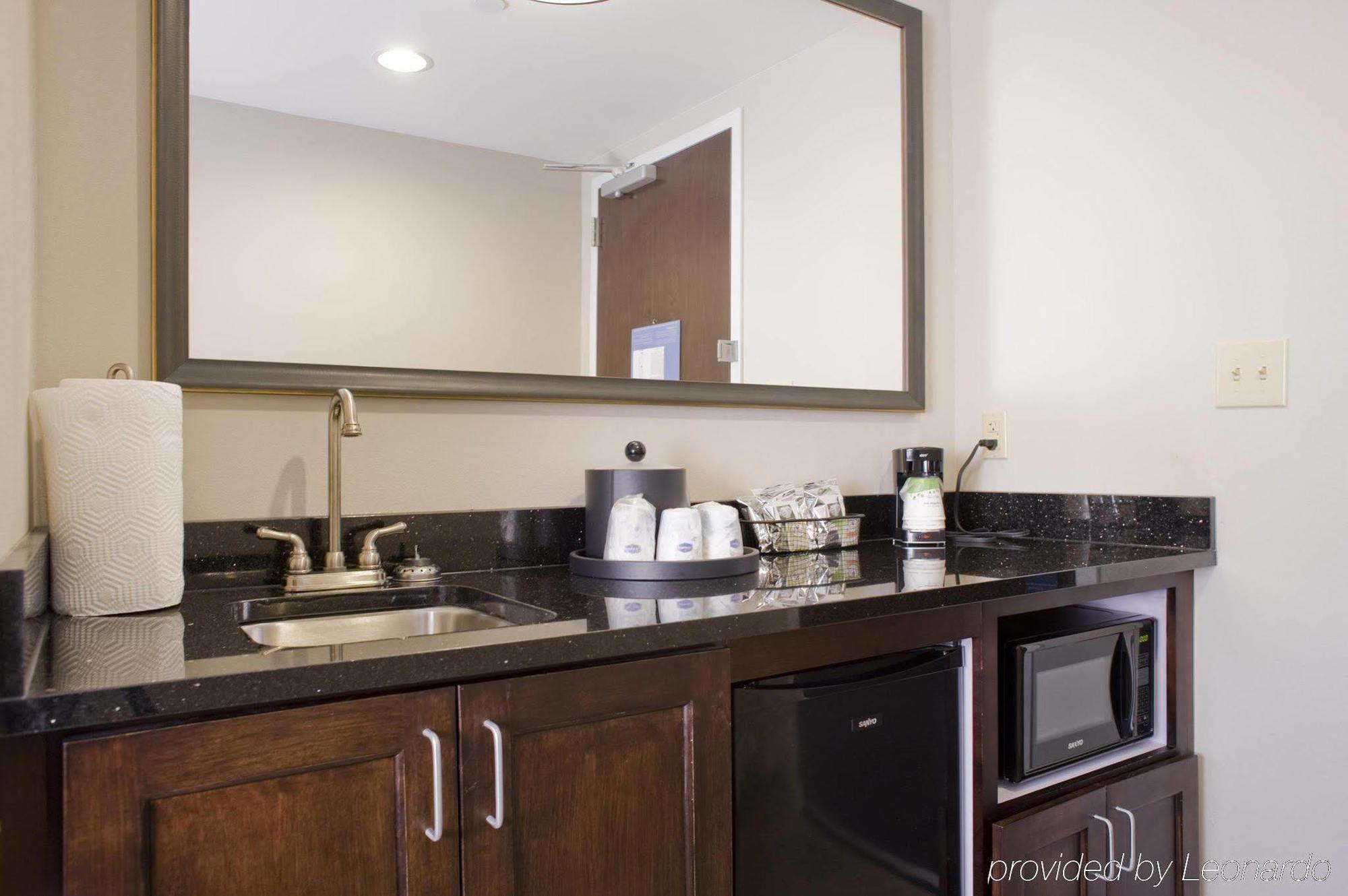 Hampton Inn & Suites Tupelo/Barnes Crossing Phòng bức ảnh