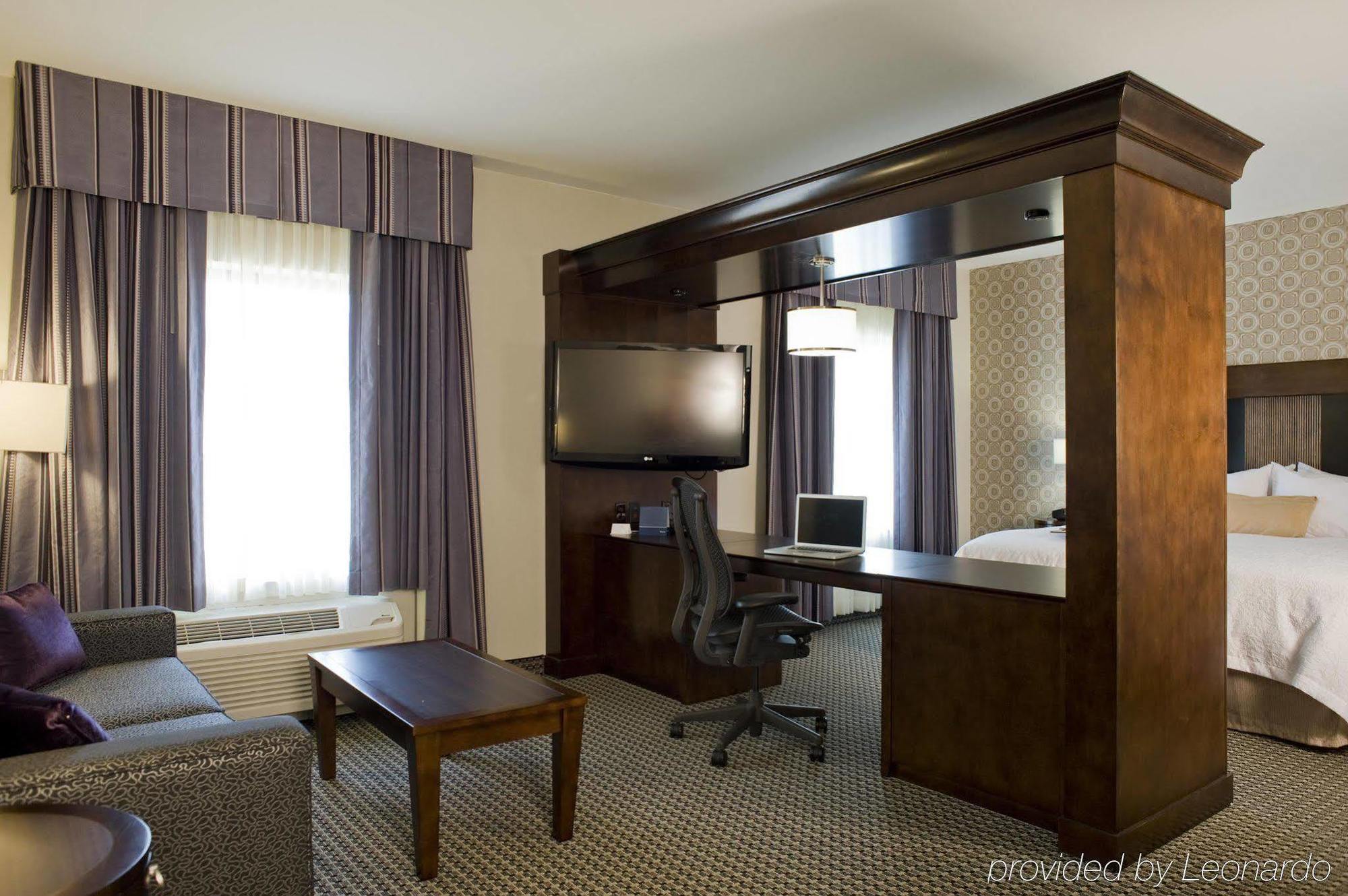 Hampton Inn & Suites Tupelo/Barnes Crossing Phòng bức ảnh